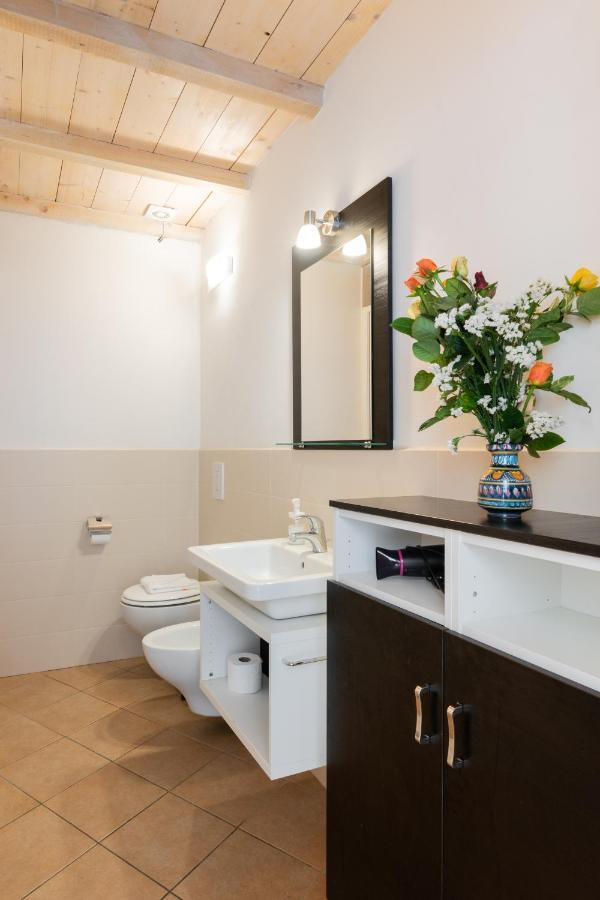 Roommo Beccaria * Florencia